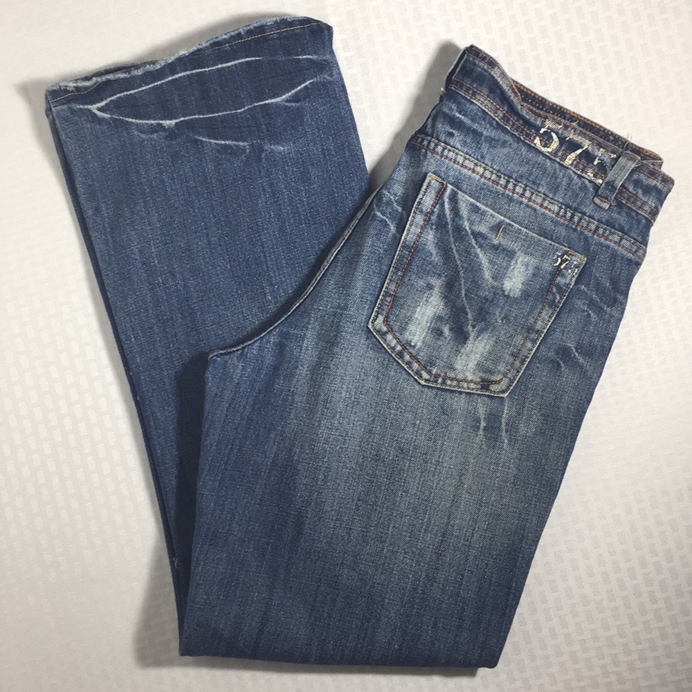 575 Mens Relaxed Bootcut Distressed Jeans